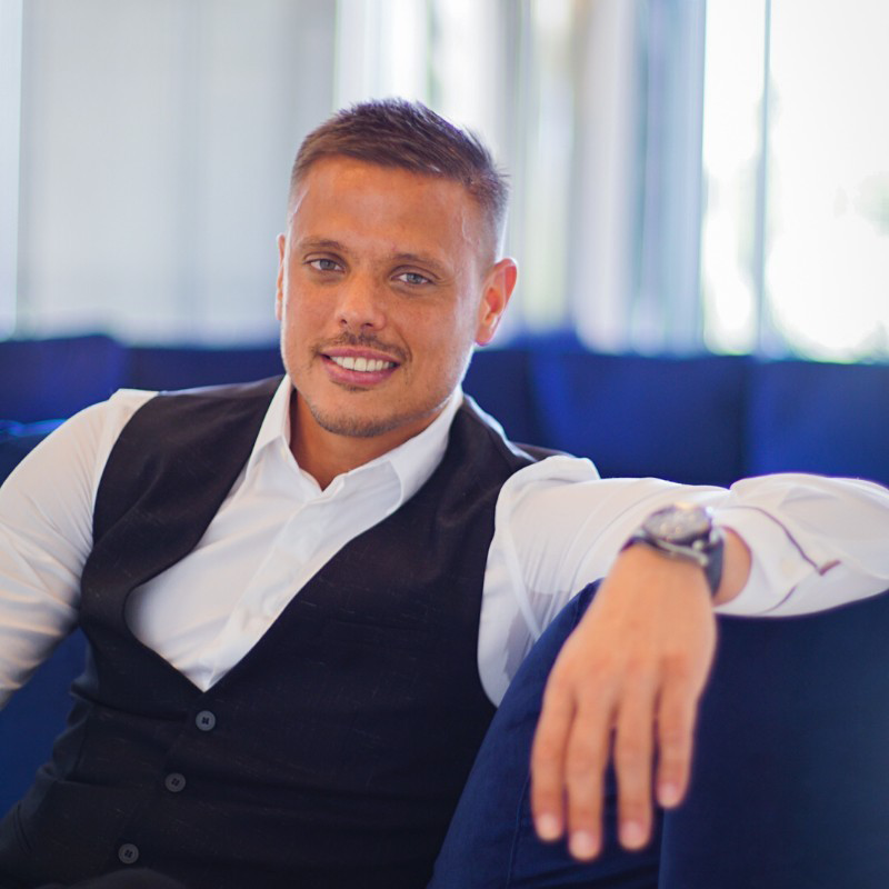 Erik Dziubak